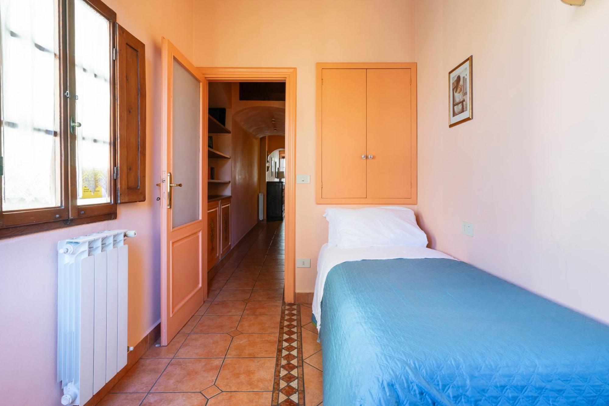 Ruote First Apartment Florence